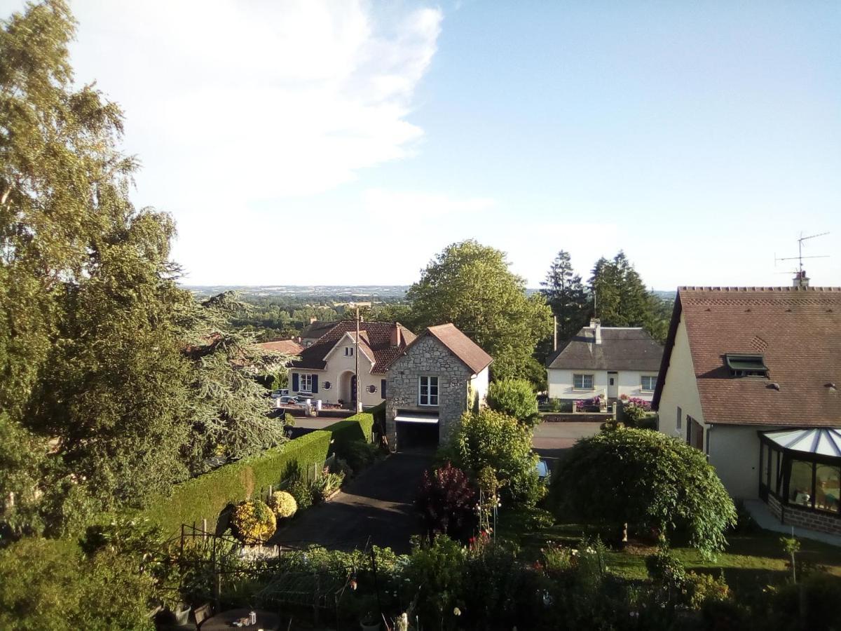 Lenard Charles Bed & Breakfast Juvigny-Val-d'Andaine ภายนอก รูปภาพ