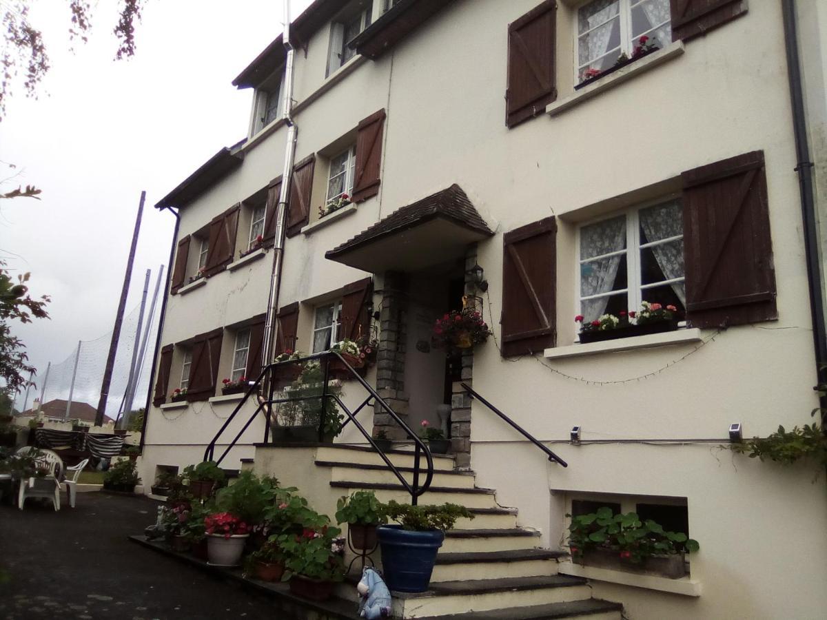 Lenard Charles Bed & Breakfast Juvigny-Val-d'Andaine ภายนอก รูปภาพ