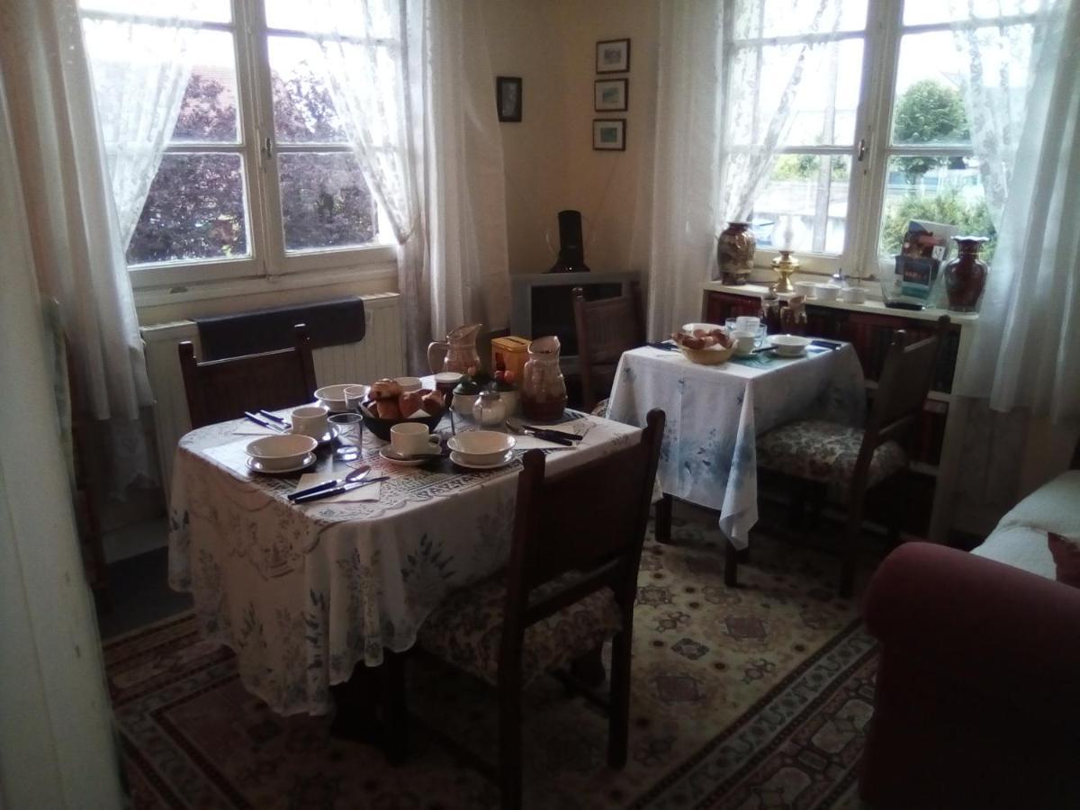 Lenard Charles Bed & Breakfast Juvigny-Val-d'Andaine ภายนอก รูปภาพ